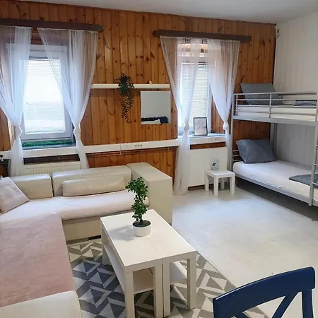 For Four People Nina Lubiana