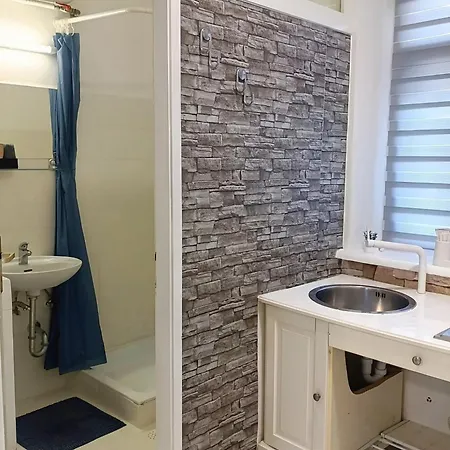 Apartament For Four People Nina Lublana